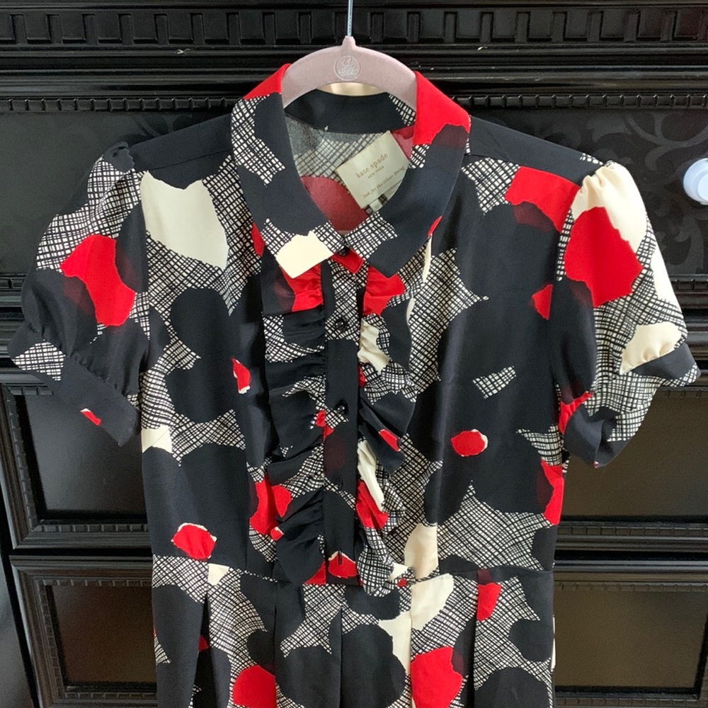 Kate spade in black and red color dress 100% silk size 10